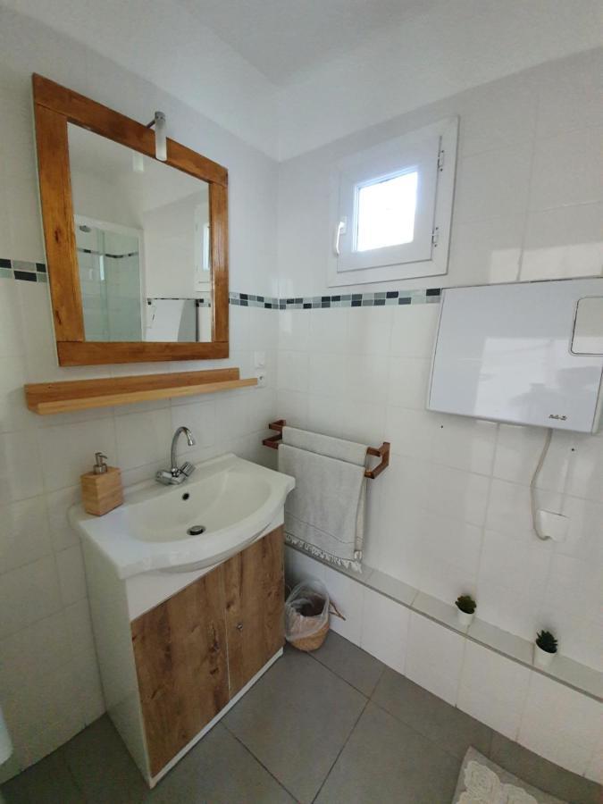 Une Nuit A Bali - Appartement Cocooning Sollies-Toucas ภายนอก รูปภาพ