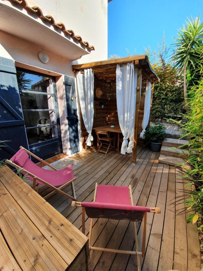 Une Nuit A Bali - Appartement Cocooning Sollies-Toucas ภายนอก รูปภาพ